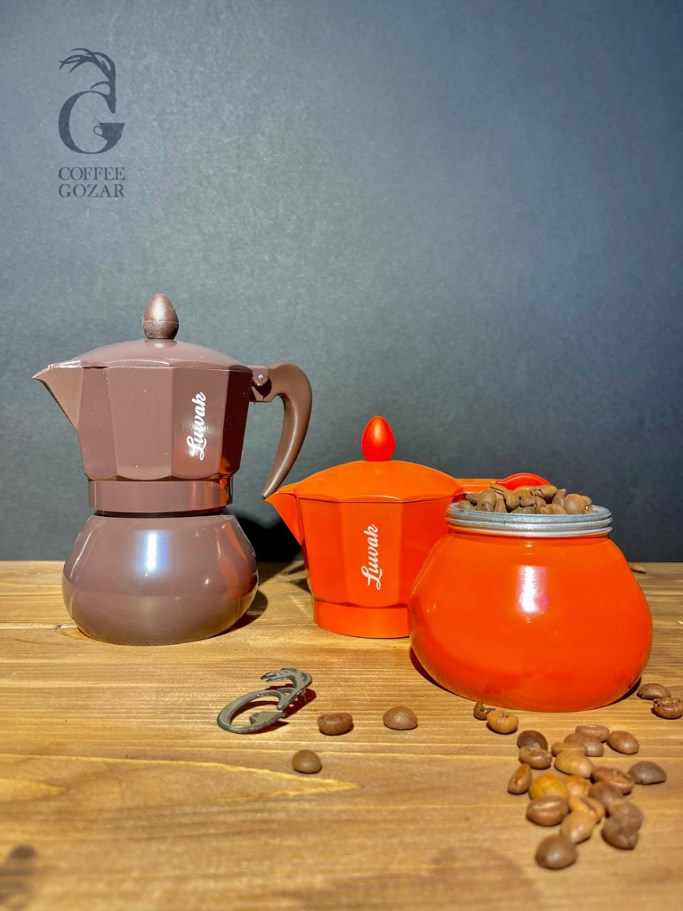 تصویر  موکاپات سه کاپ ته گرد